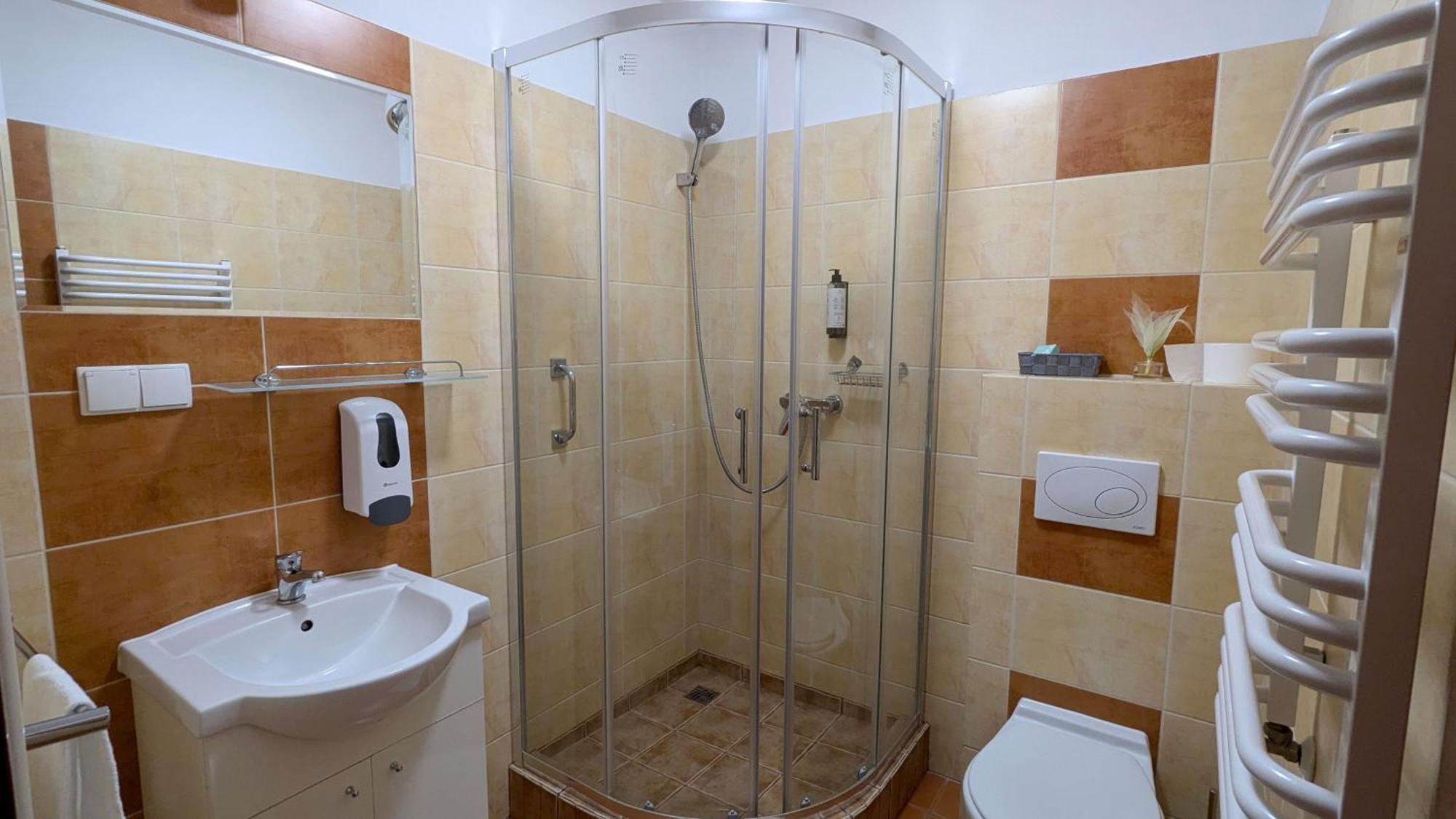Hotel Magnat Głogów Małopolski Buitenkant foto