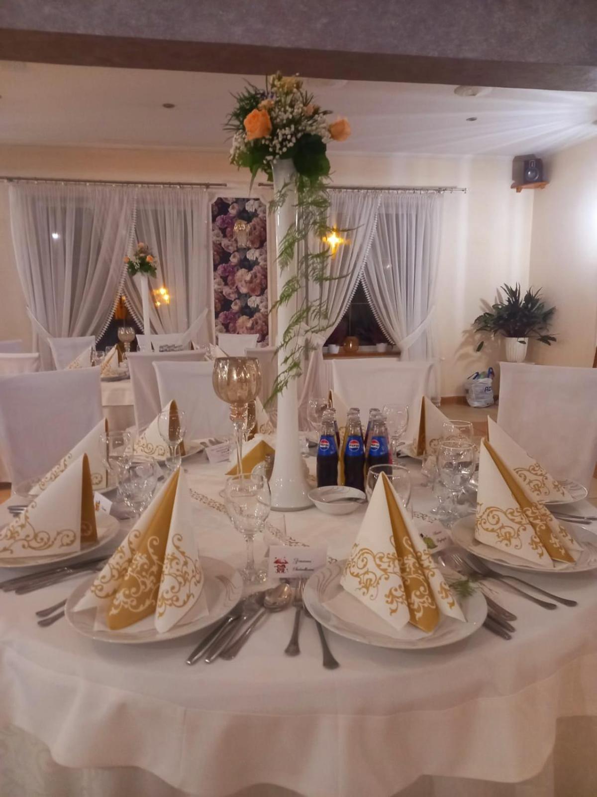 Hotel Magnat Głogów Małopolski Buitenkant foto